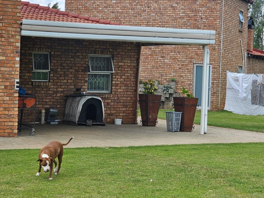 3 Bedroom Property for Sale in Sasolburg Rural Free State